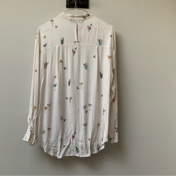 002 - Zara Cocktail Print Blouse - Picture 8 of 8